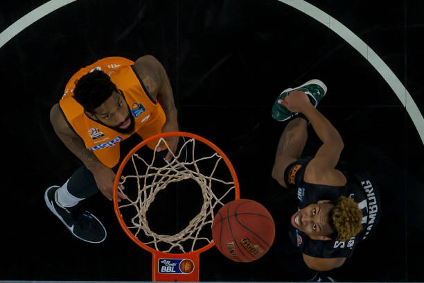 高原孤岛不 高原孤岛不