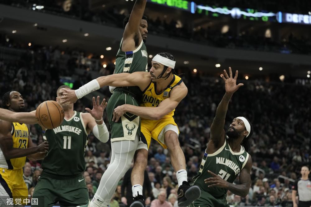 在竞技场上 在竞技场上