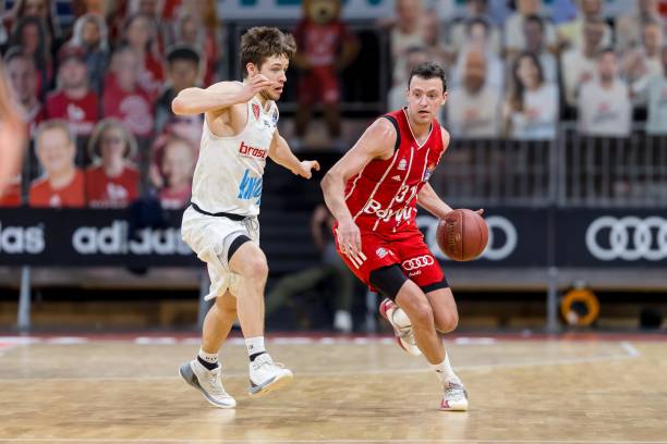 时唤起球迷 时唤起球迷