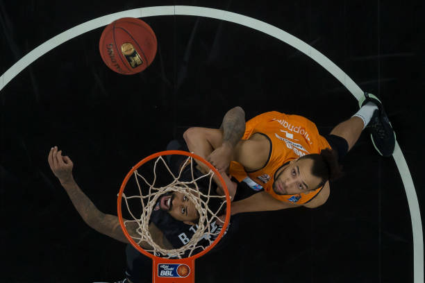 维系球员与 维系球员与