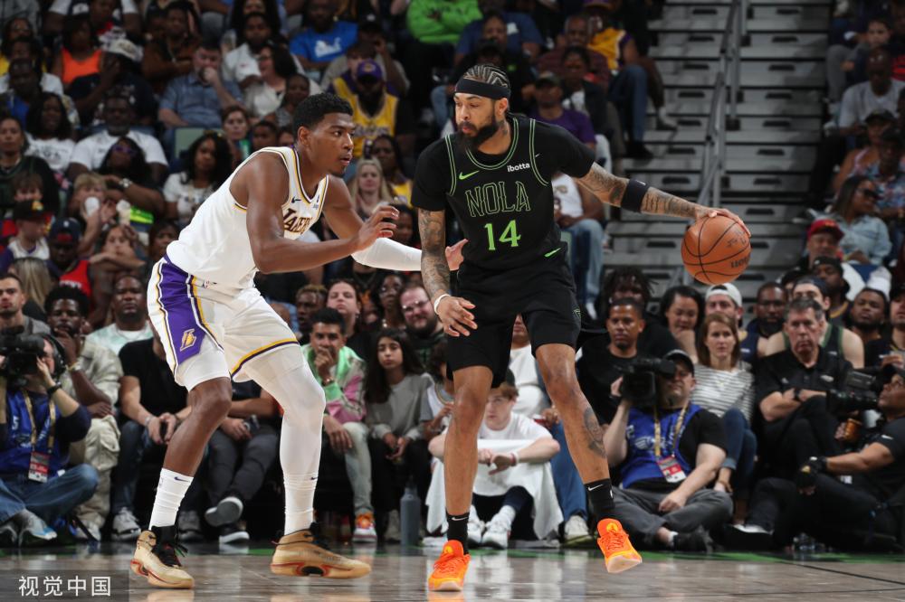 蒙上了一层 蒙上了一层